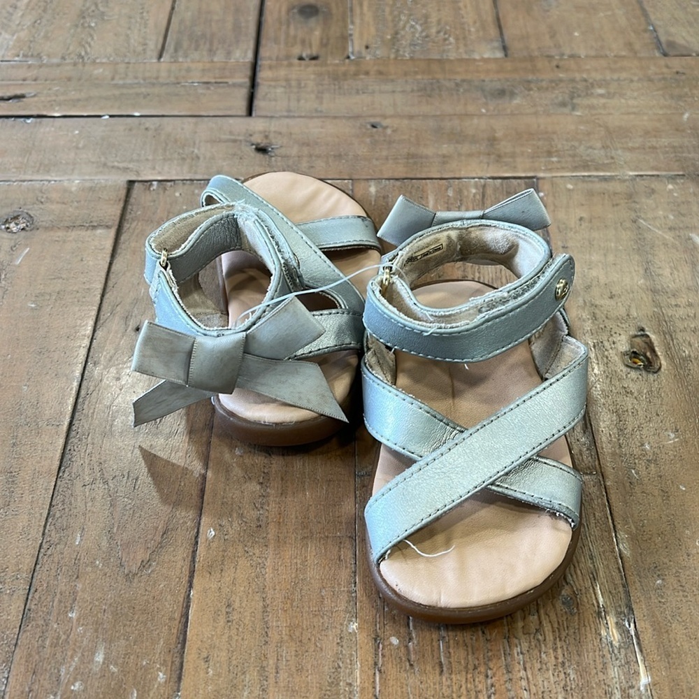 Ugg Maggiepie metallic leather sandals